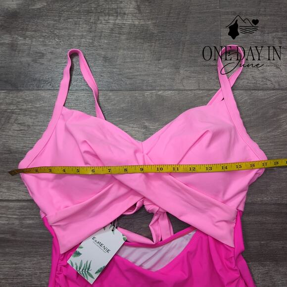 Eomenie Cross Front Cut Out One Piece Swimsuit Size XL - Picture 5 of 7